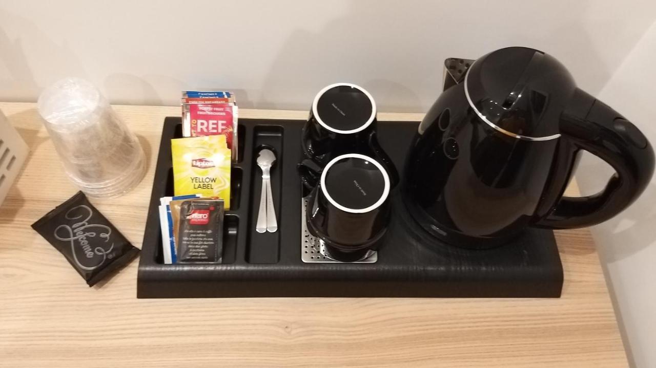 Tito's Bed & Breakfast 2*